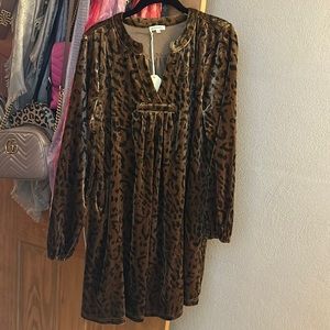 Jodifl velvet leopard dress size small from impressions boutique